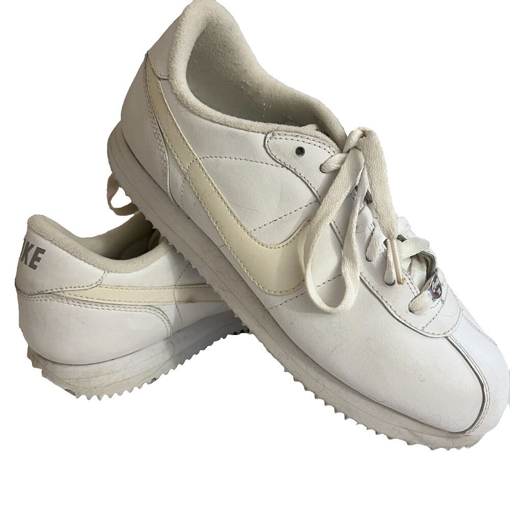 Nike Cortez 72 Heritage Womens Sneakers 7.5 Leather White 317266-112 07